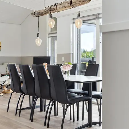 Henke - 475m From The Sea By Interhome 度假居 *